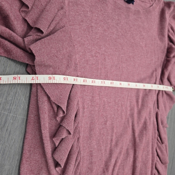 Chaps Mauve Ruffle Pink Sweatshirt Size M - Picture 9 of 12